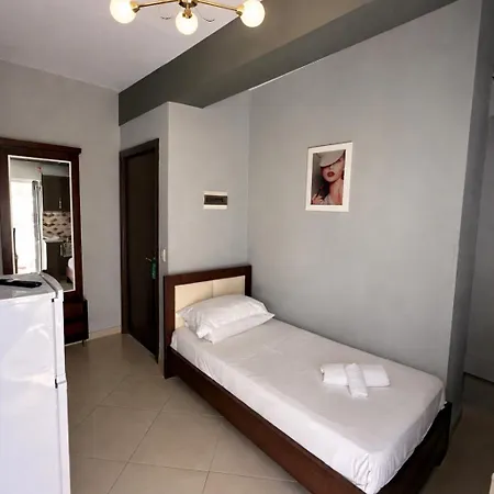 Erioni 3*