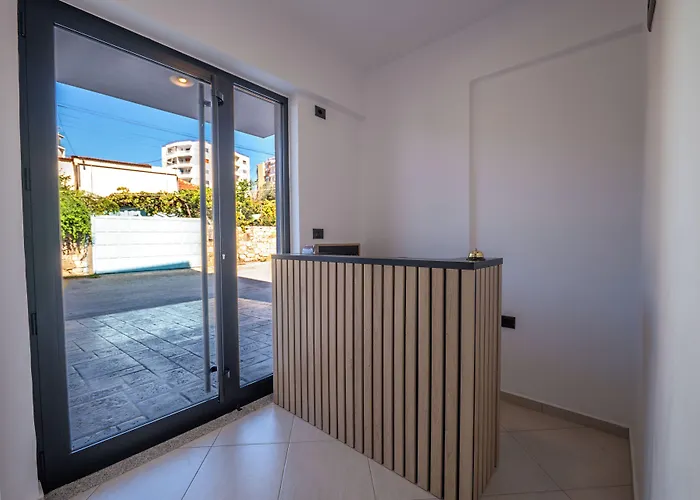 Erioni Comfort Hotel Sarandë