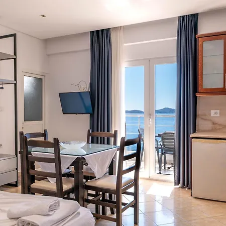 Erioni Otel 3*