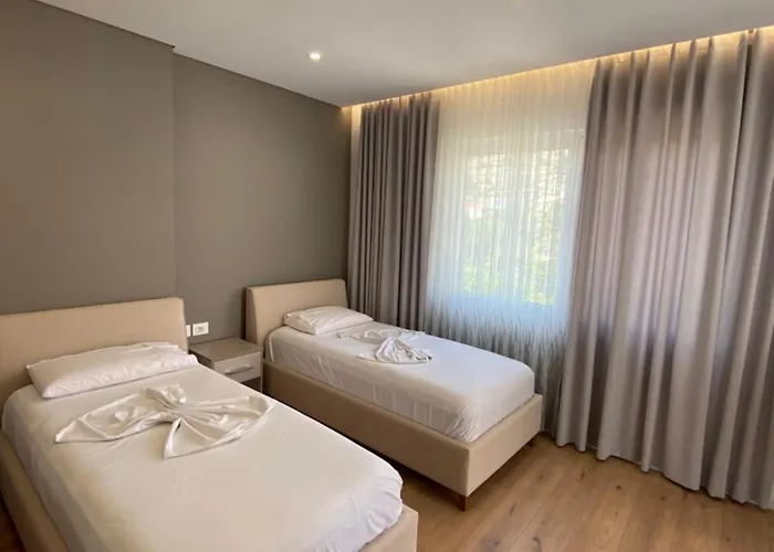 Erioni Comfort Hotel 3* Sarandë