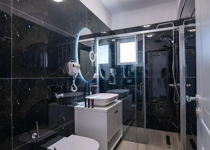 Erioni Comfort Hotel Hotel 3*