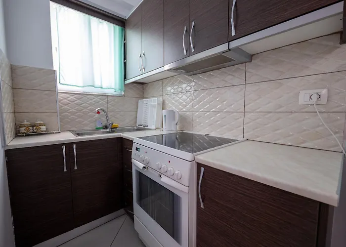 Hotel Erioni Comfort Hotel 3*