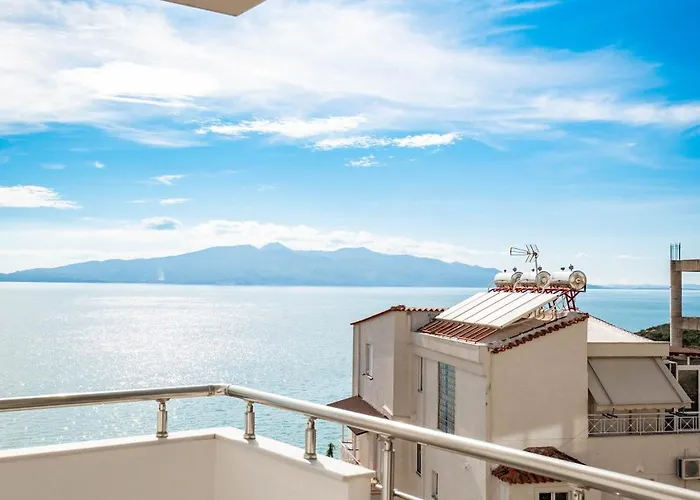 Hotel Erioni Comfort Hotel 3*