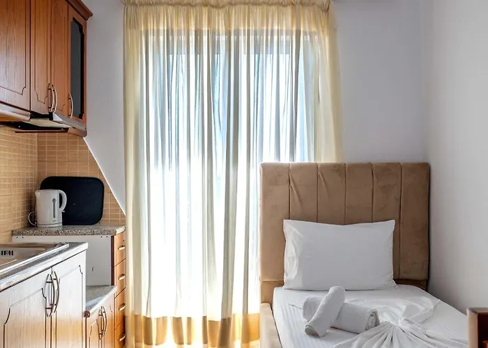 Erioni Comfort Hotel Hotel